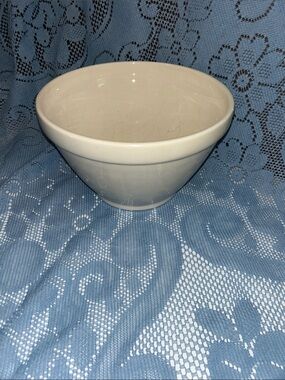 Bath & body works spring 1999Classic White Ceramic Bowl